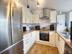 Photo 16- click for photo gallery